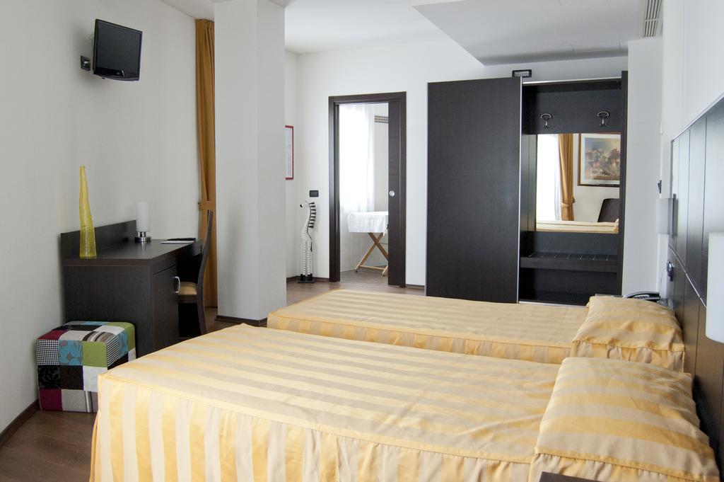 Leon Bianco Hotel 3*