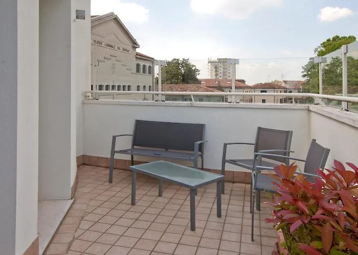 Hotel Leon Bianco